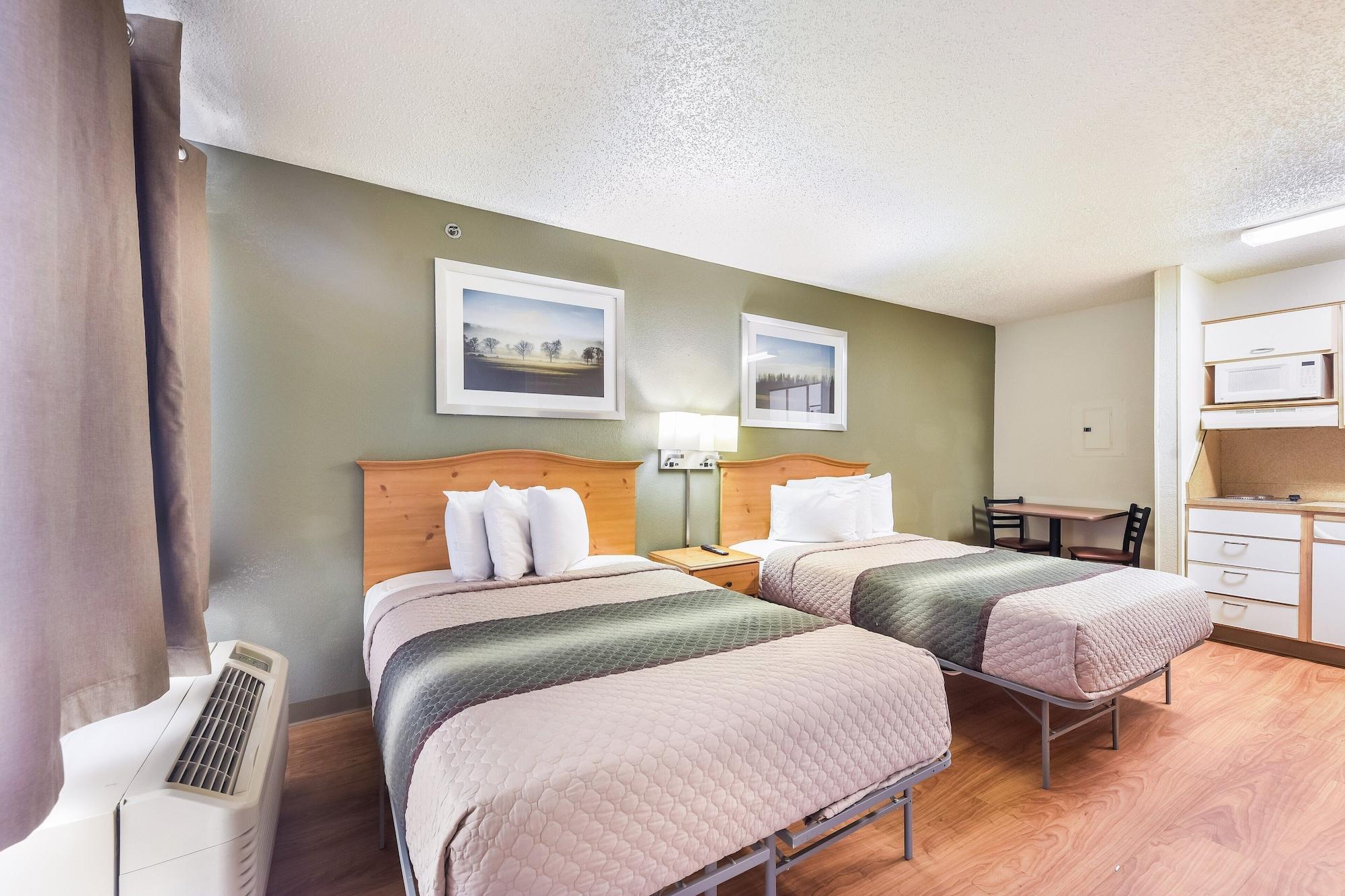 Hometowne Studios By Red Roof Dallas - North Addison - Tollway מראה חיצוני תמונה